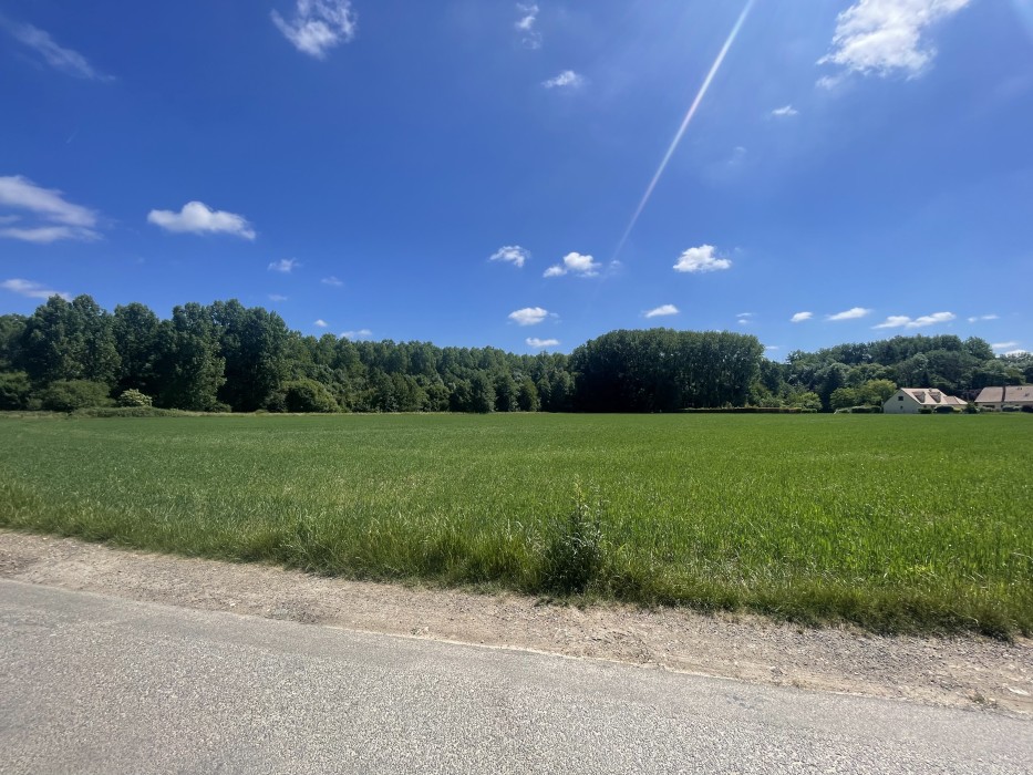 Terrain 680M2 viabilisé