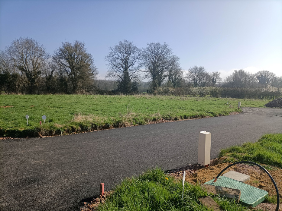 6 terrains constructibles de 550m² à Saint-Pierre-Canivet (14700)