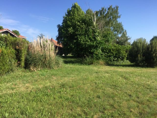 Terrain 900 m2 idéal commerce ou artisan axe passant Andernos