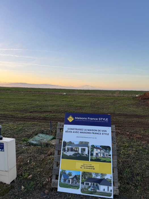 Terrain constructible 520m² à Evrecy