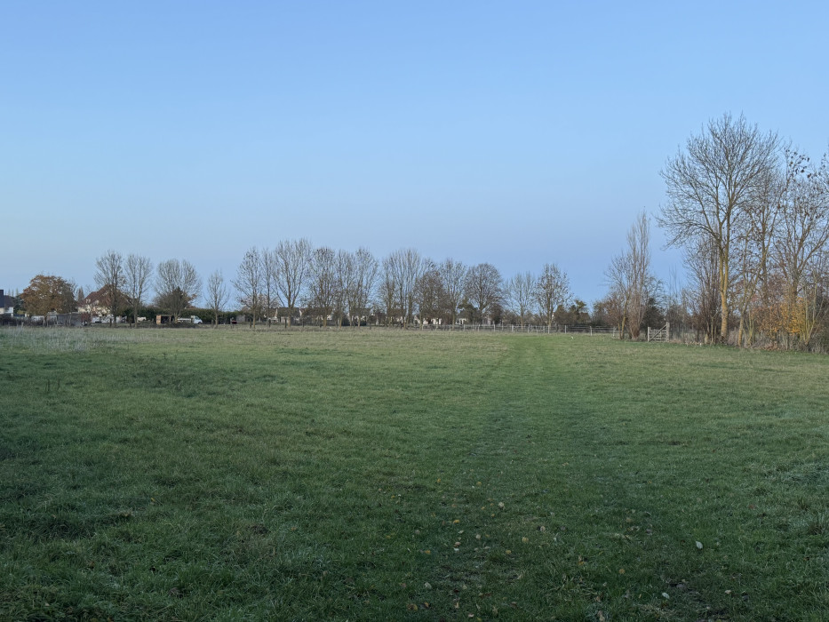 Terrain constructible 410m² à Fontaine Etoupefour